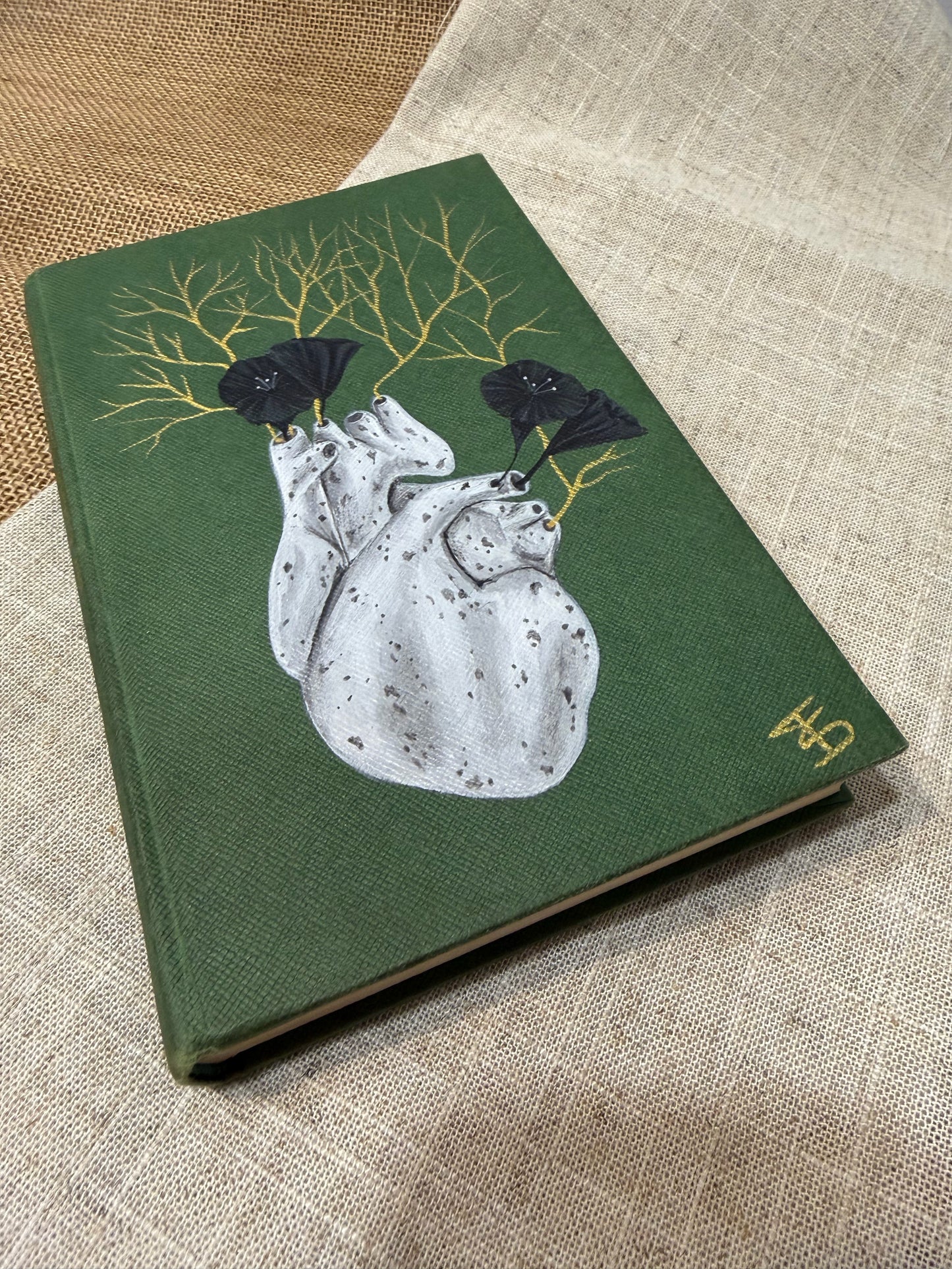 El otoño del patriarca de Gabriel García Márquez - Edición de 1972, pintada a mano