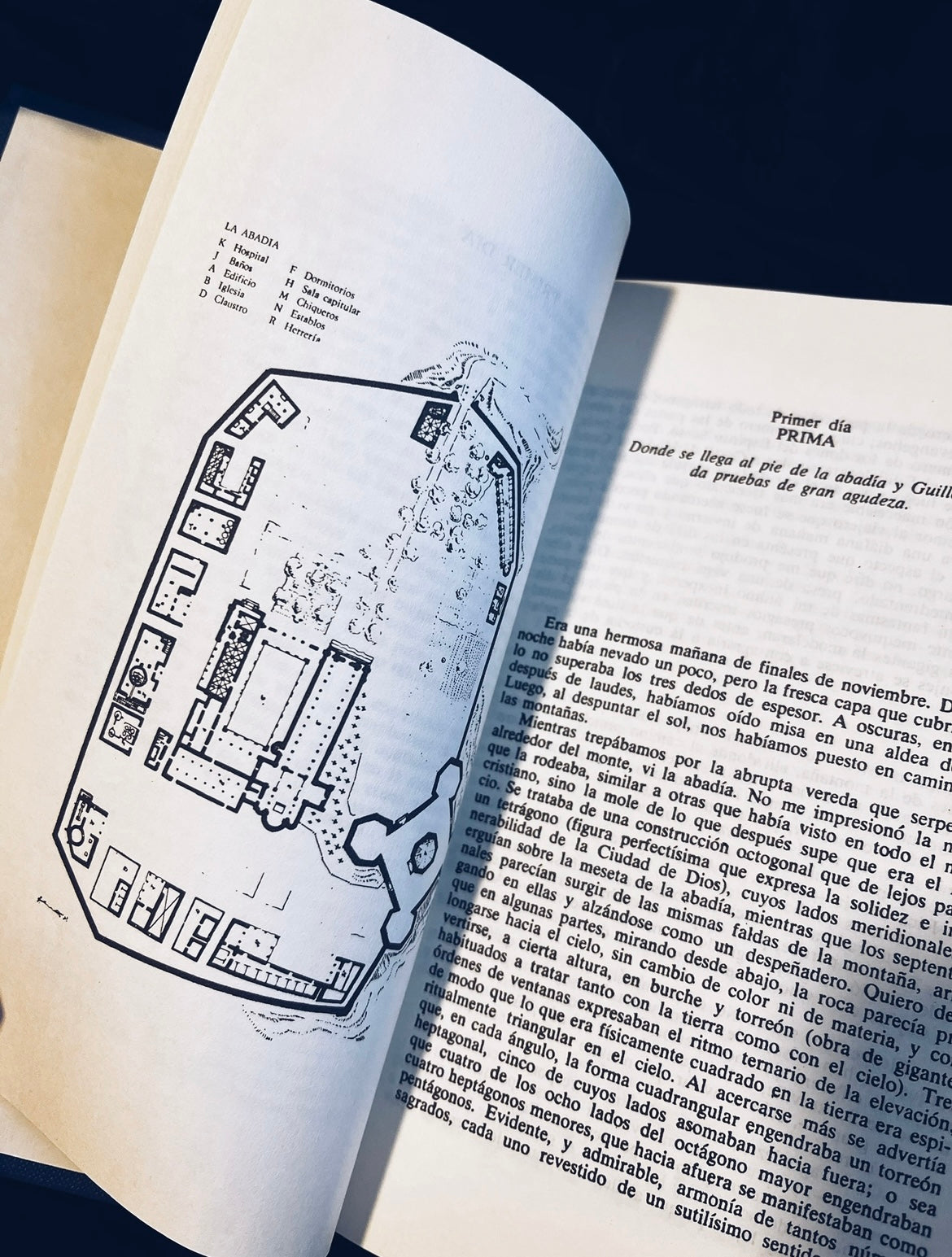 El nombre De la Rosa  de Umberto Eco - Edición de 2002