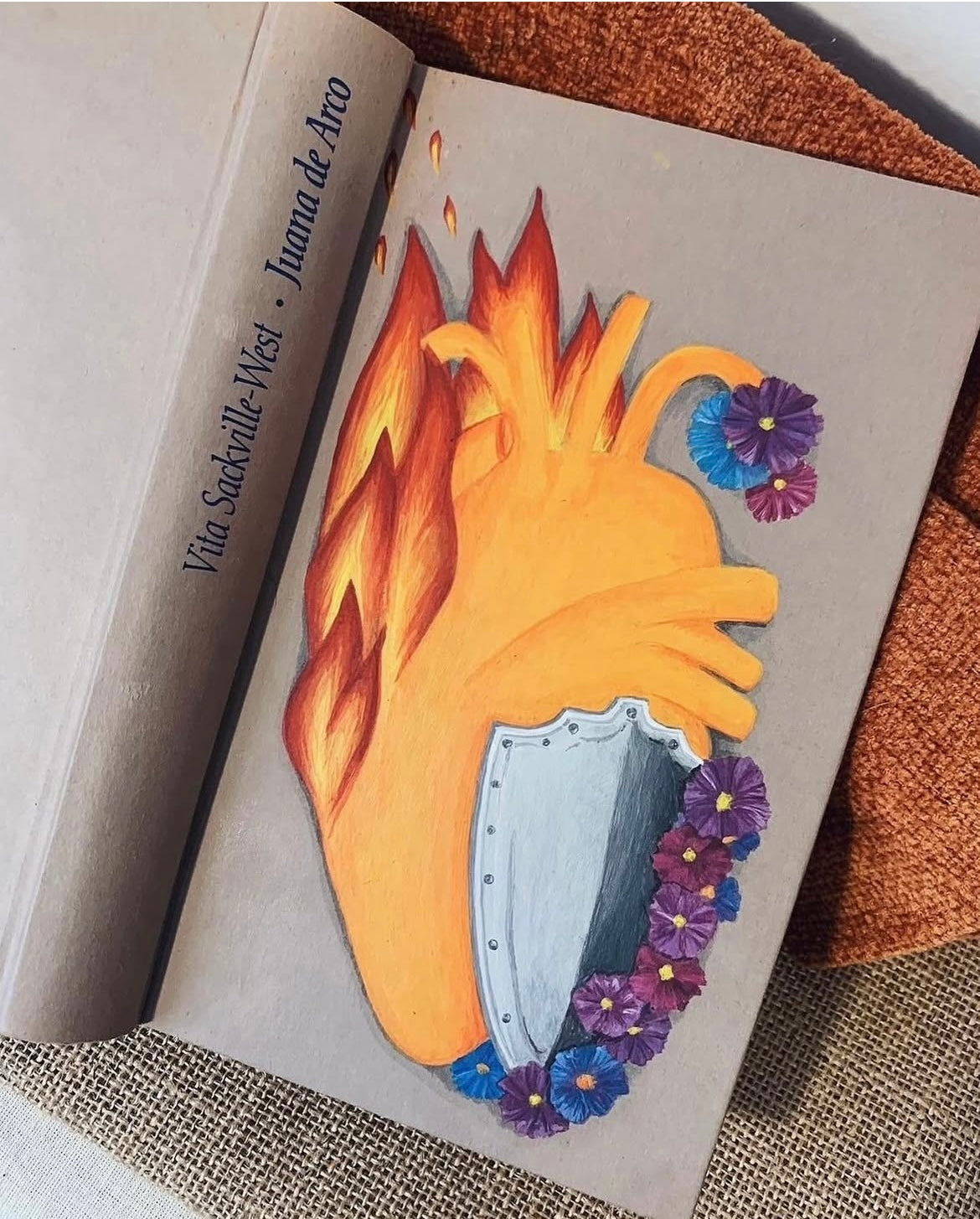 Juana de Arco de Vita Sackville-West – Edición Pintada a Mano